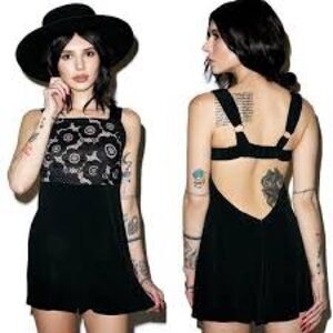 For Love & Lemons Sonya Romper Crochet/Appliqué Adjustable Straps Size XSmall